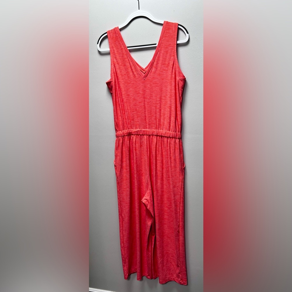 Old Navy Active Cora Coral Neon Jumpsuit SIZE Medium Super Soft Stretchy Knit - Picture 3 of 11